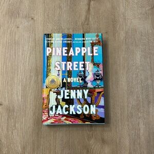 Hardcover copy of Pineapple Street by Jenny Jackson